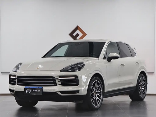 Porsche Cayenne 2021