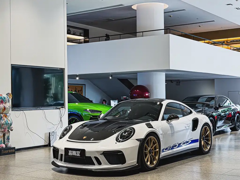 Porsche 911