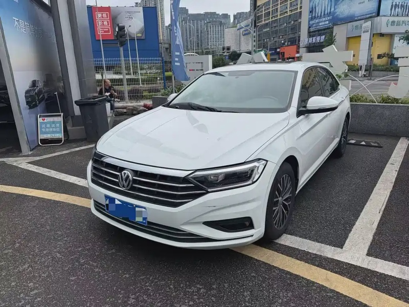 Volkswagen Sagitar