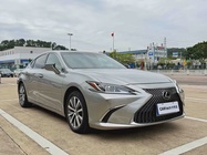 Lexus ES 2020