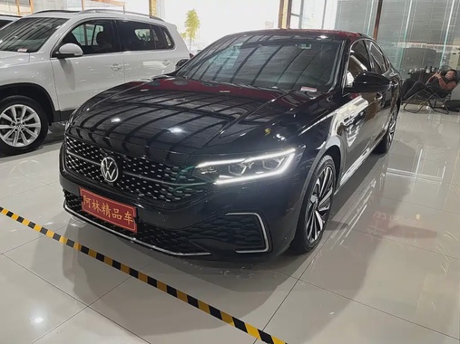 Volkswagen Passat 2022
