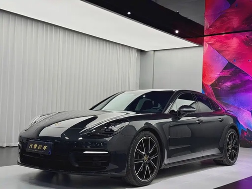 Porsche Panamera 2022