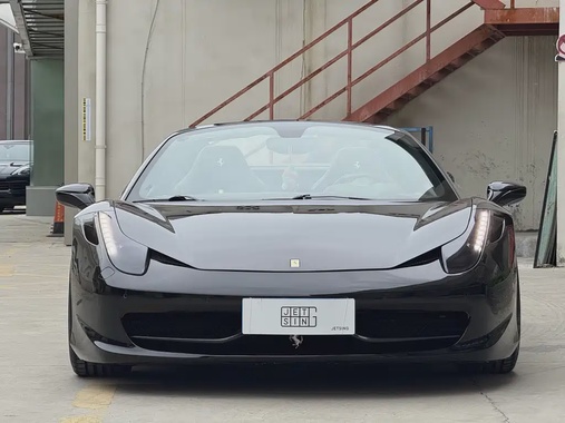 Ferrari 458 2014