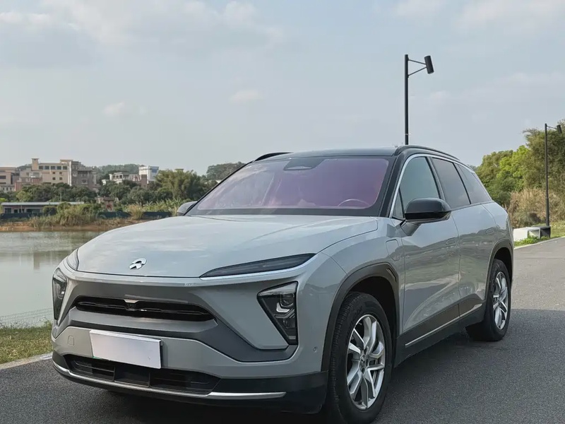 NIO ES6