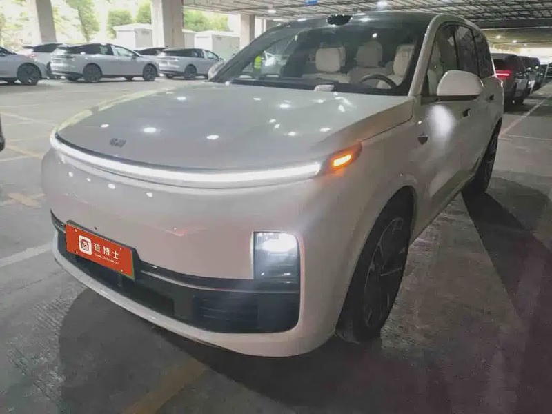 Li Auto L9