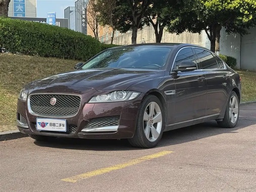 Jaguar XFL 2019