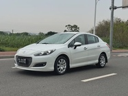 Peugeot 308 2015