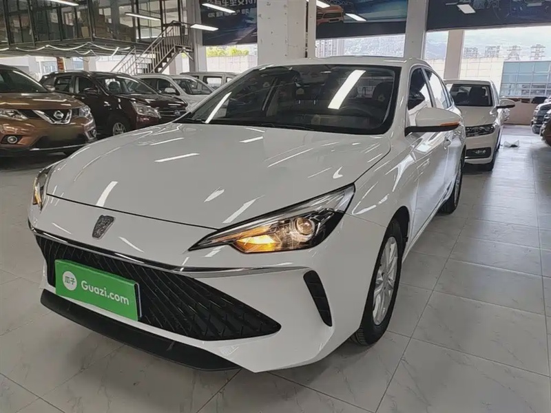 Roewe i5