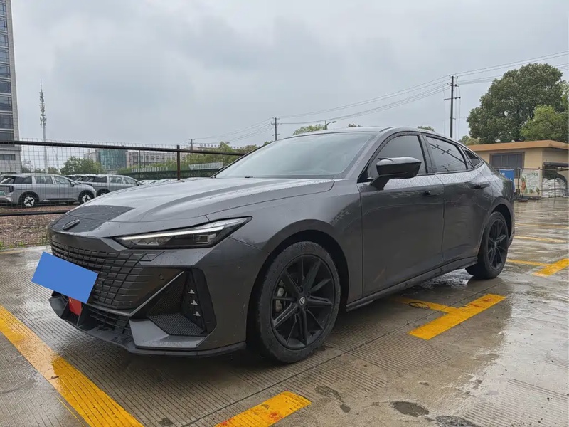 Changan UNI-V