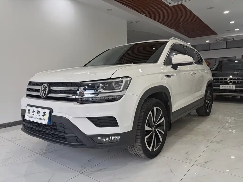Volkswagen Tharu