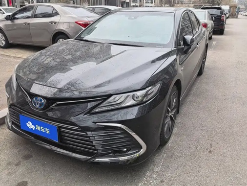 Toyota Camry 2022