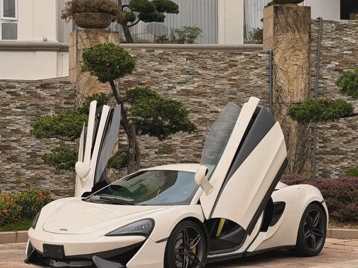 McLaren 540C 2019