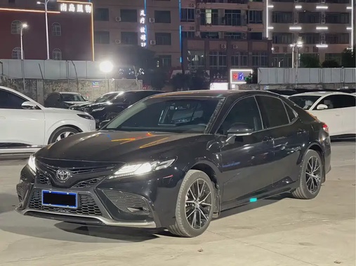 Toyota Camry 2024