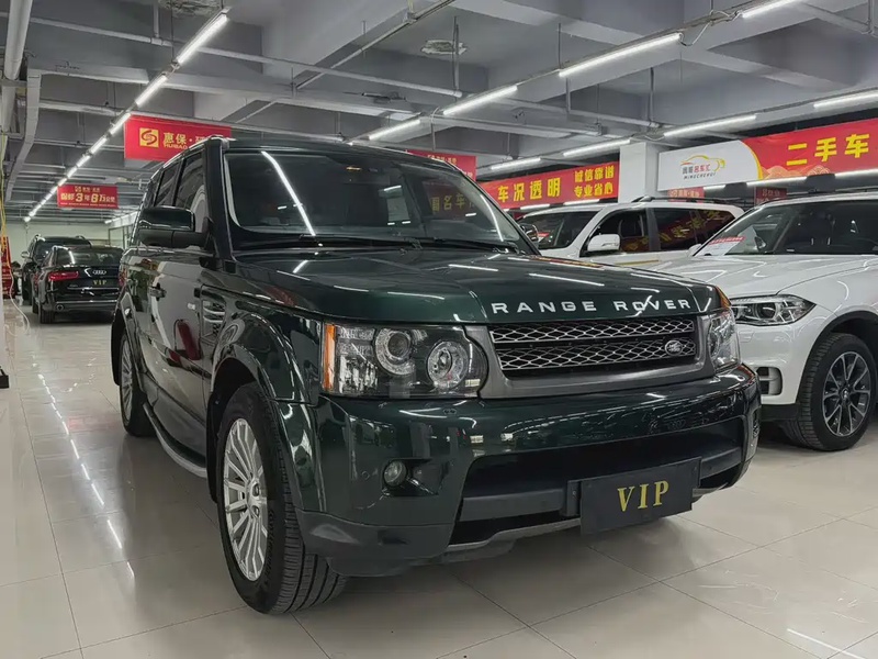 Land Rover Sport