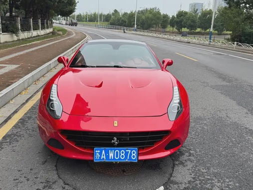 Ferrari California 2011