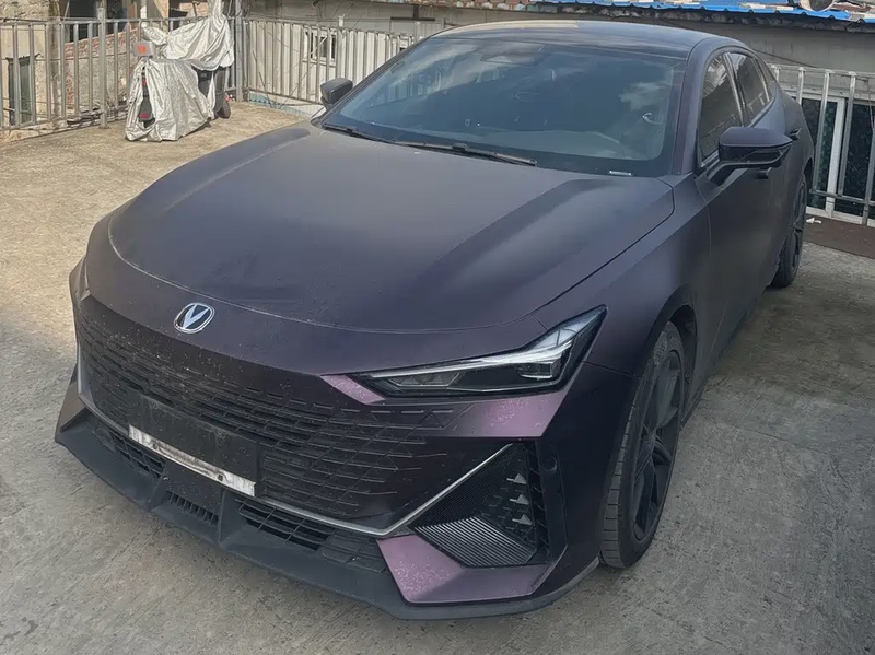 Changan UNI-V