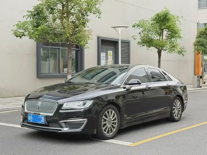 Lincoln MKZ