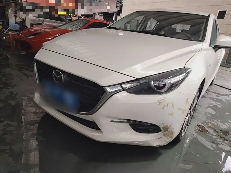 Mazda 3