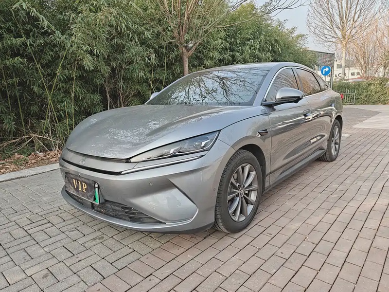 BYD Qin L