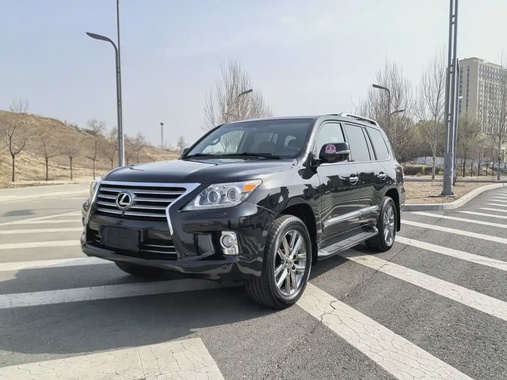 Lexus LX 2013