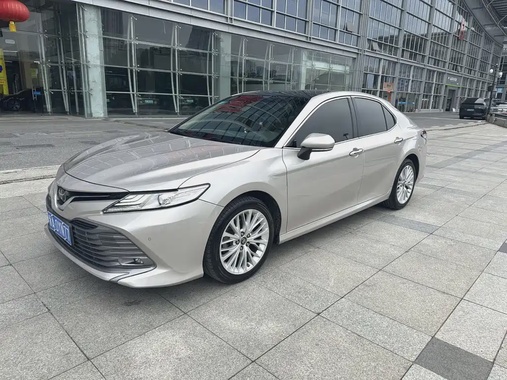 Toyota Camry 2018