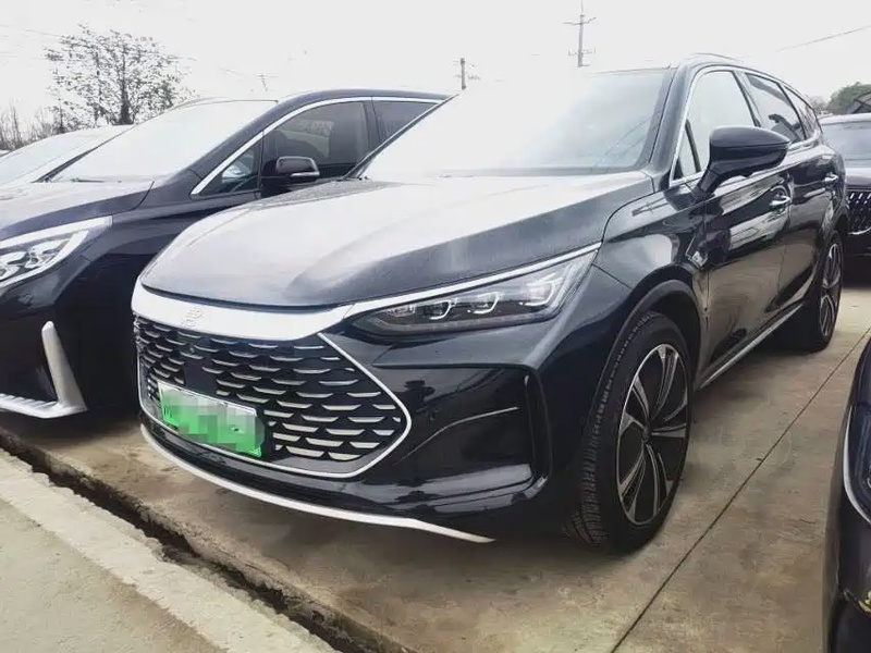 BYD Tang