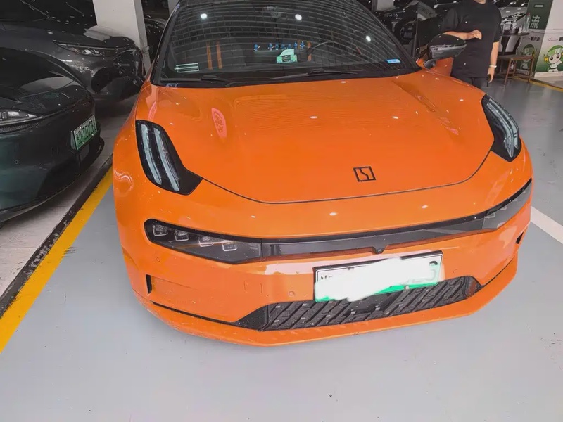 Zeekr 001