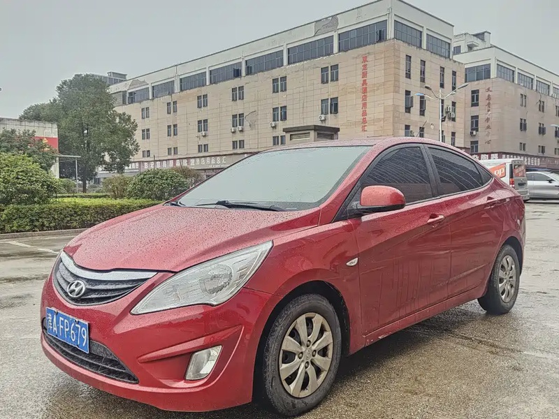 Hyundai Verna