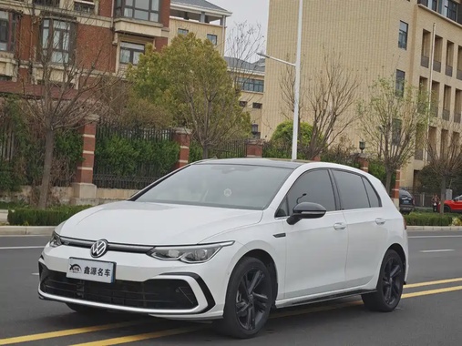 Volkswagen Golf 2022