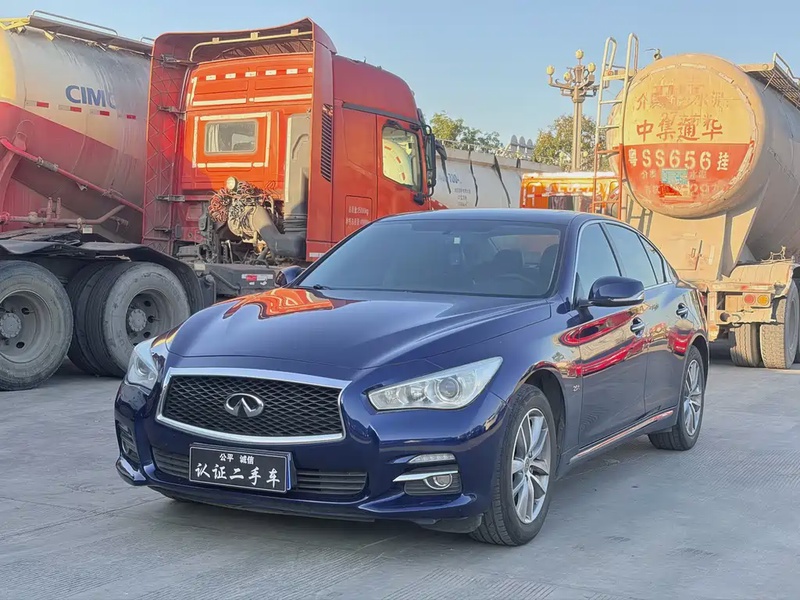 Infiniti Q50