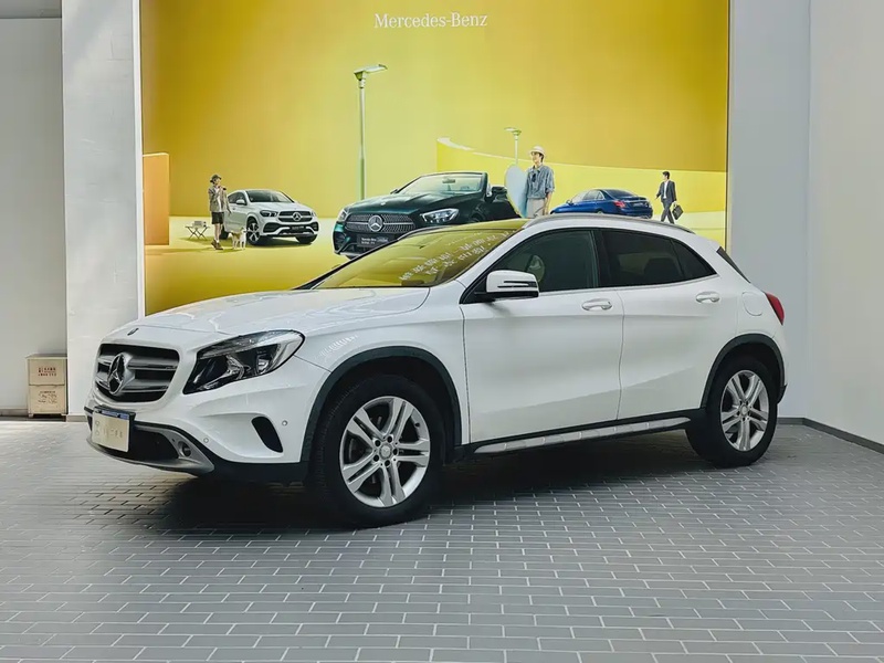 Mercedes-Benz GLA-Class