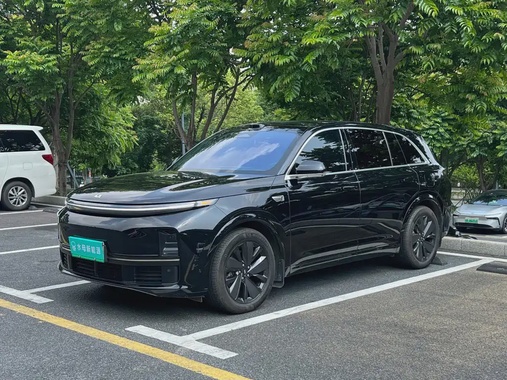 Li Auto L7 2025