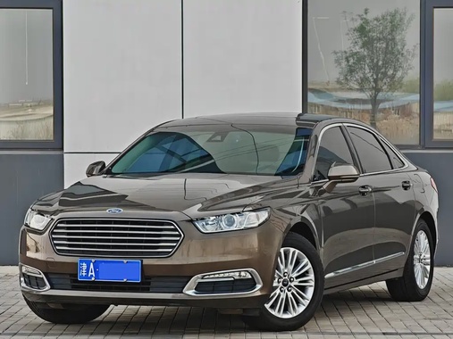 Ford Taurus 2017