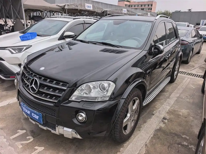 Mercedes-Benz M-Class