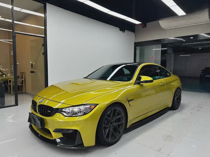 BMW M4