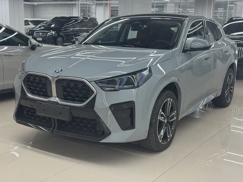 BMW X2