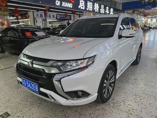 Mitsubishi Outlander 2021