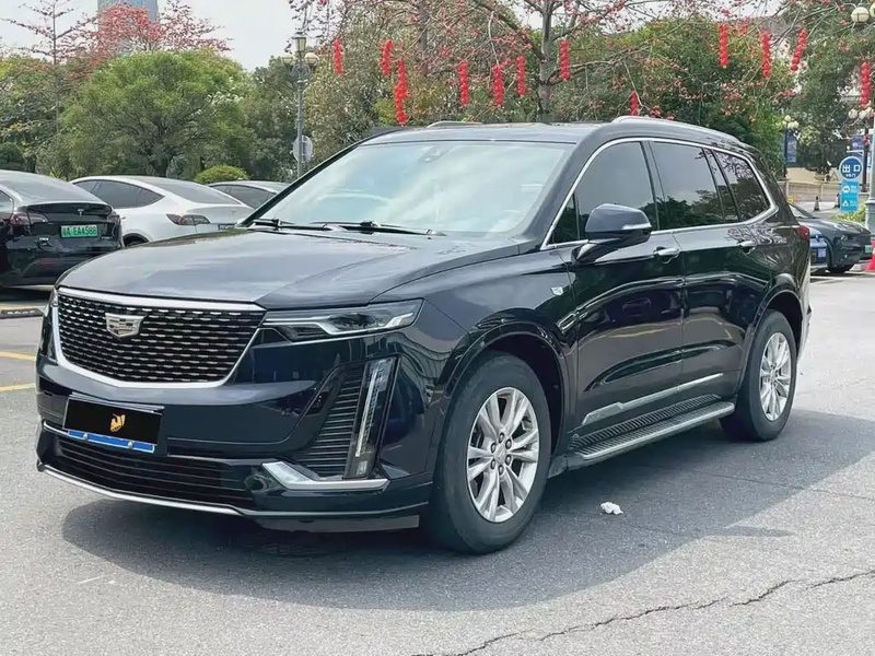 Cadillac XT6