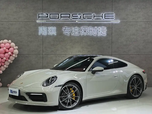 Porsche 911 2021