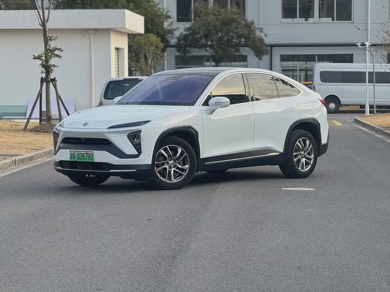 NIO EC6