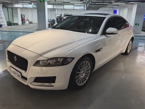 Jaguar XF 2016