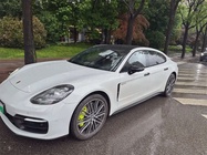 Porsche Panamera 2021
