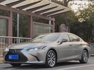 Lexus ES 2021