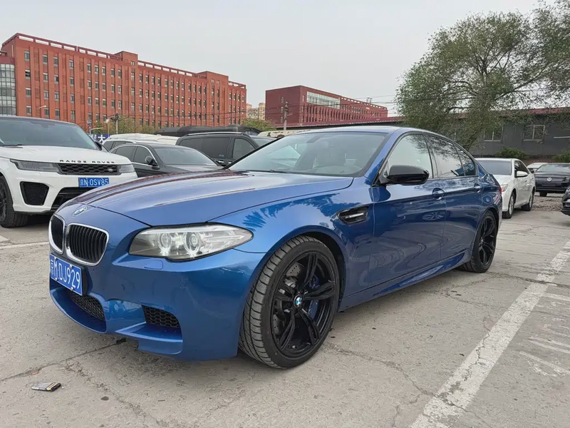 BMW M5