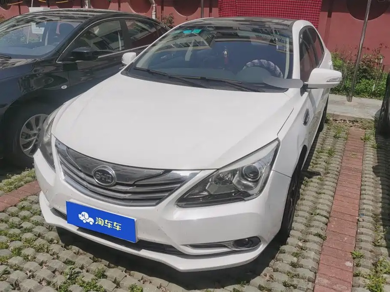 BYD G5