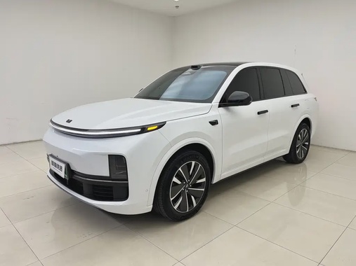 Li Auto L8 2025