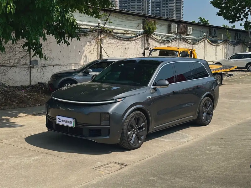 Li Auto L9