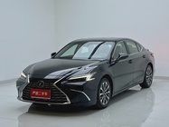 Lexus ES 2025