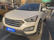 Hyundai Santa Fe 2015