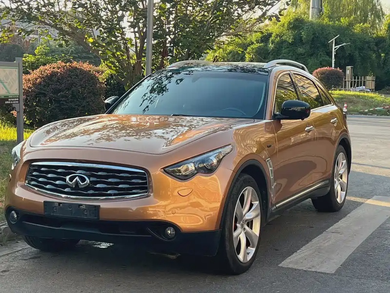 Infiniti FX